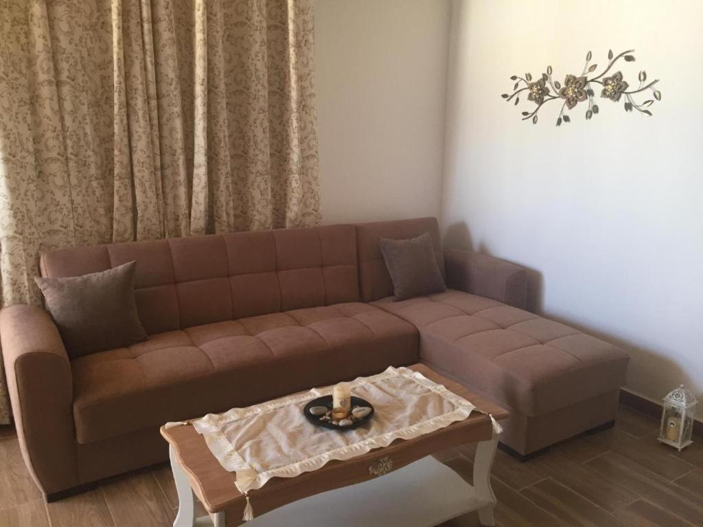 Anastasia Studios, Apartments & Suites Archangelos  Buitenkant foto